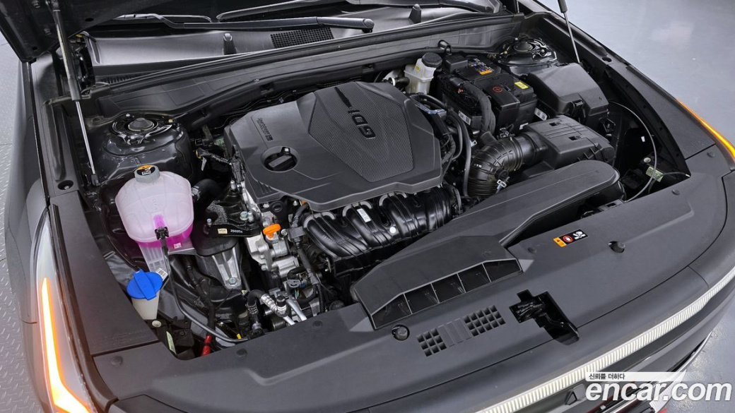 Kia K8 2.5 Gasoline 2WD, 2025