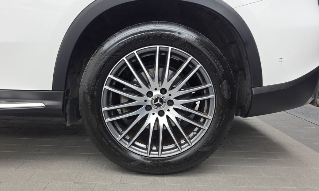 Mercedes-Benz GLC-Class GLC220 d 4MATIC, 2025
