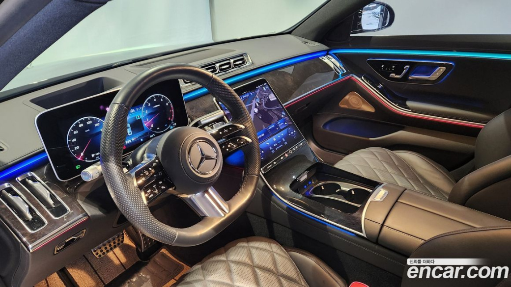 Mercedes-Benz S-Class S500L 4MATIC, 2023