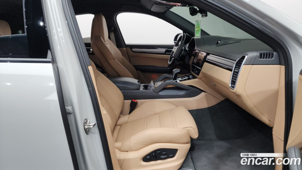 Porsche Cayenne 3.0 COUPE PLATINUM EDITION, 2022