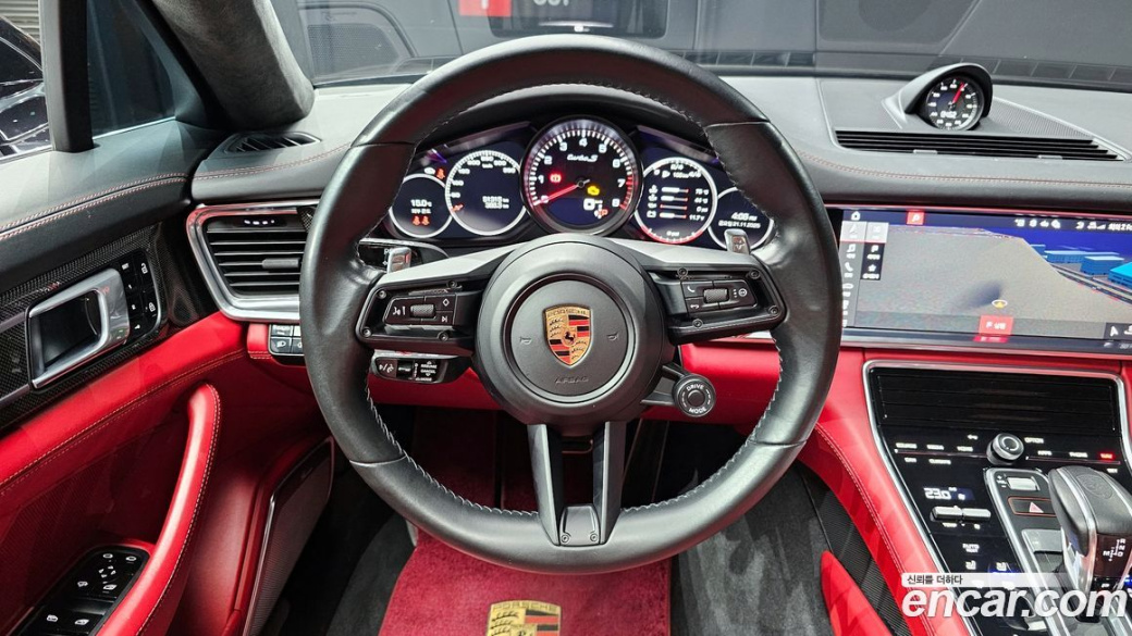 Porsche Panamera 4.0 Turbo S, 2021