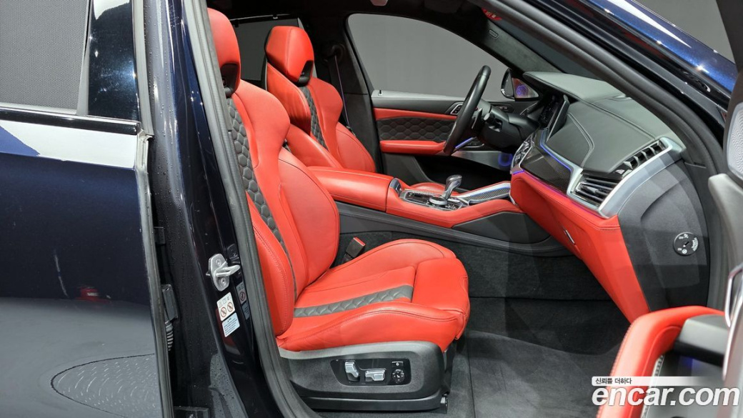 BMW X6M 4.4 Competition, 2022