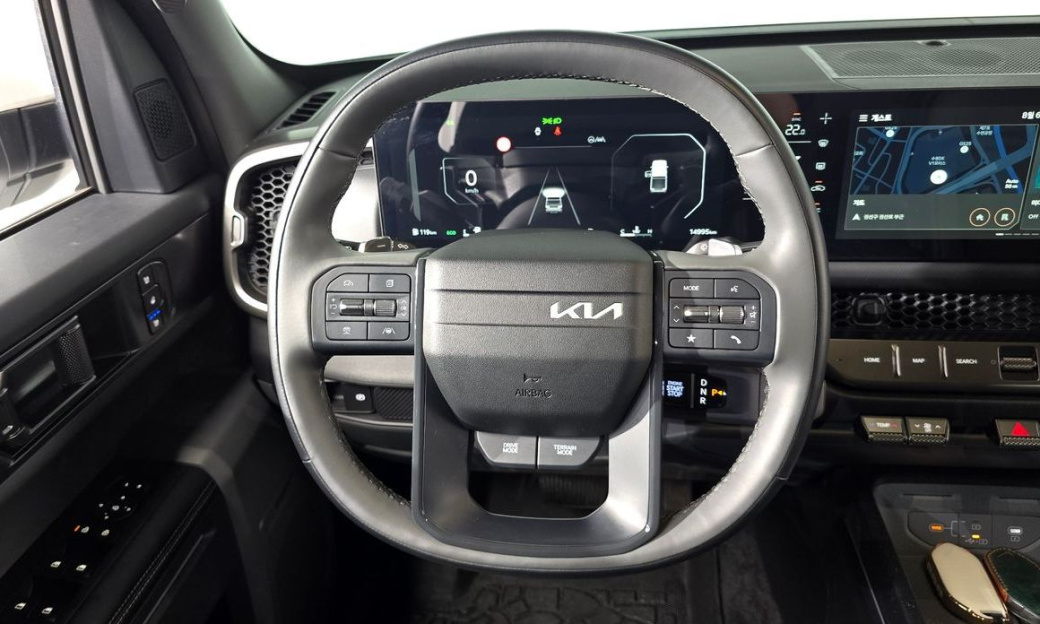 Kia Tasman 2.5T Gasoline 4WD, 2026