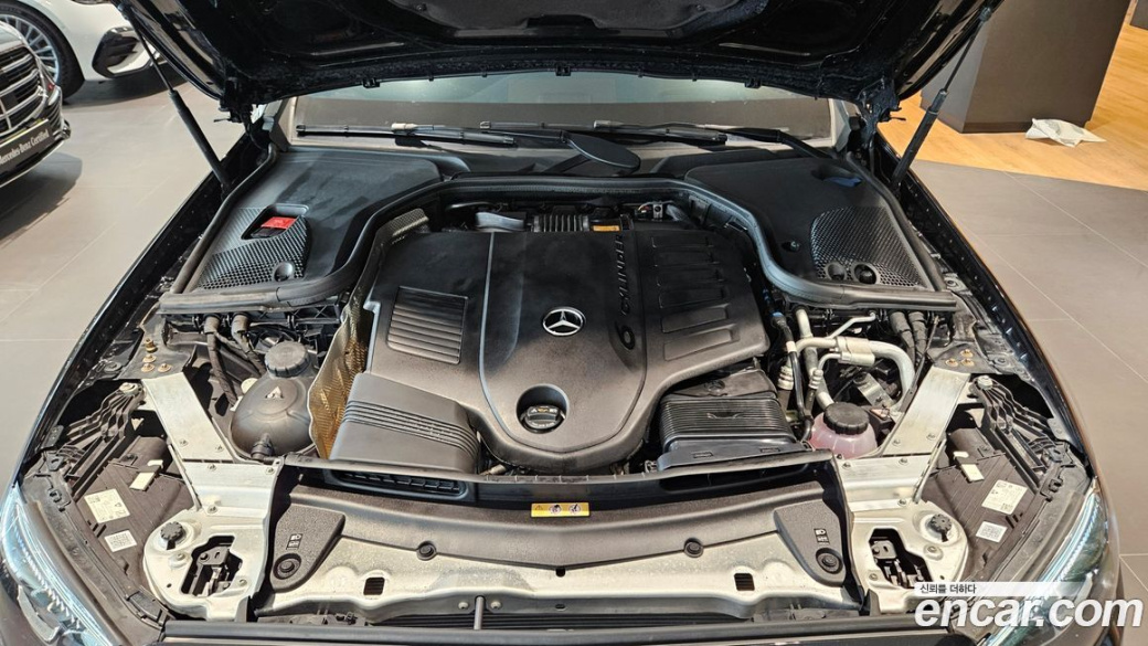 Mercedes-Benz E-Class E450 4MATIC Exclusive, 2023