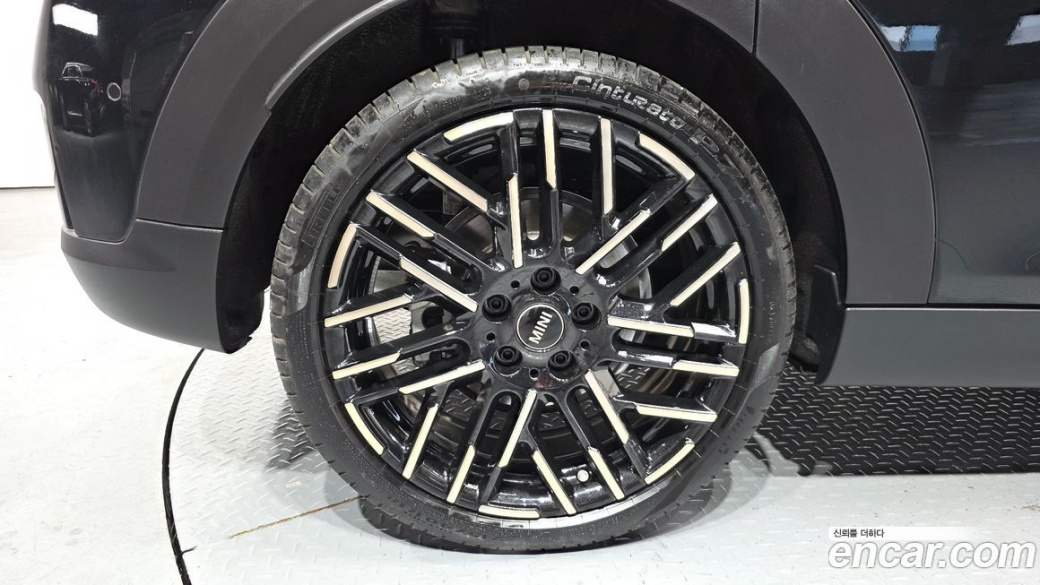 Mini Cooper 5 Door Favoured, 2025