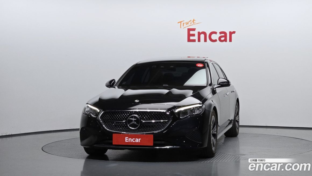 Mercedes-Benz E-Class E200 Avantgarde, 2024