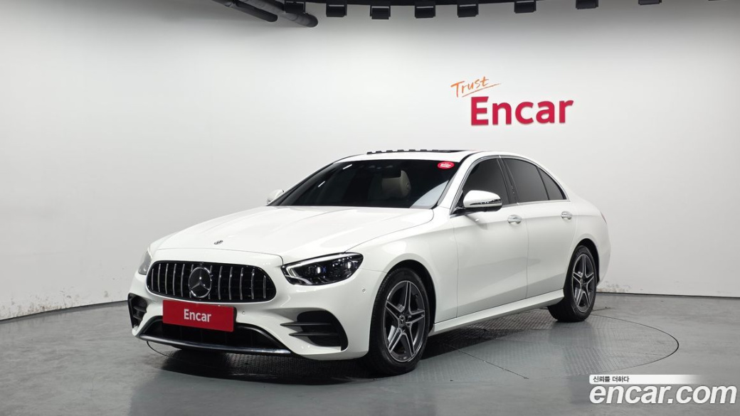 Mercedes-Benz E-Class E250 AMG Line, 2023