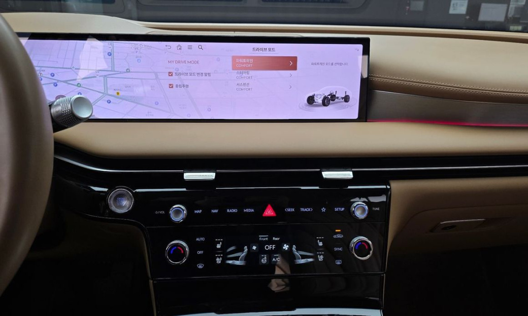 Genesis G80 Gasoline 2.5 Turbo AWD, 2025