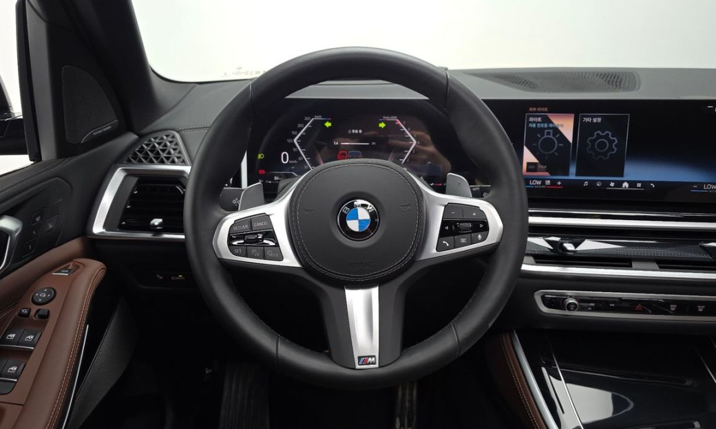 BMW X5 xDrive 40i M Sport, 2025