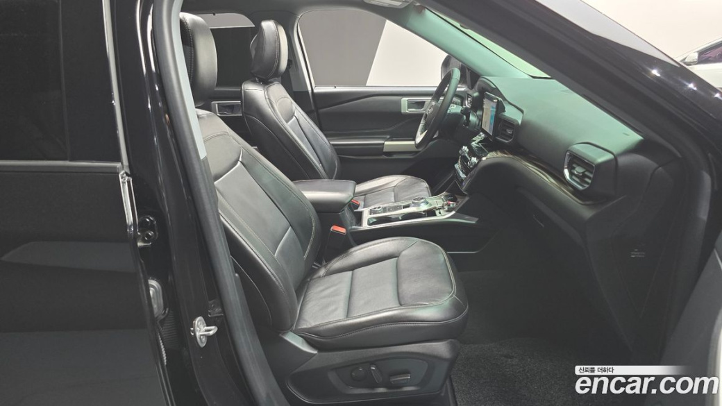 Ford Explorer 2.3 LimIted 4WD, 2022