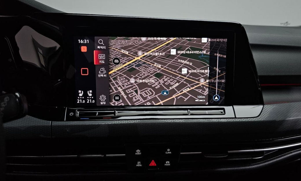 Volkswagen Golf 2.0 GTI, 2024