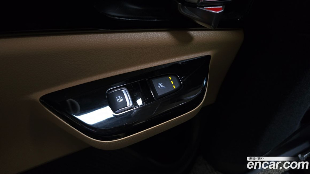 Kia Carnival 9-Seater Noblesse, 2023