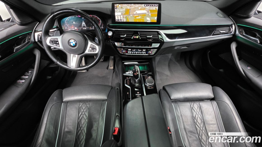 BMW 5-Series 530i M Sport Package, 2022