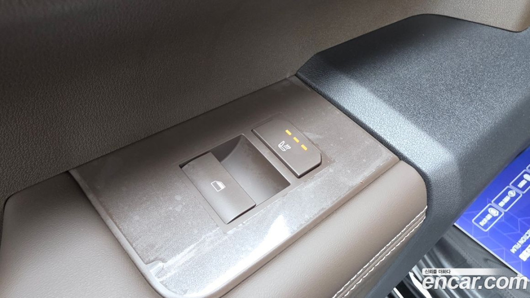 Kia Tasman 2.5T Gasoline 4WD, 2026