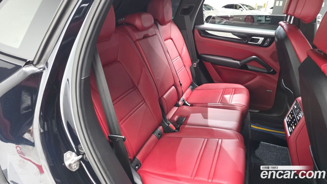 Porsche Cayenne 3.0, 2023
