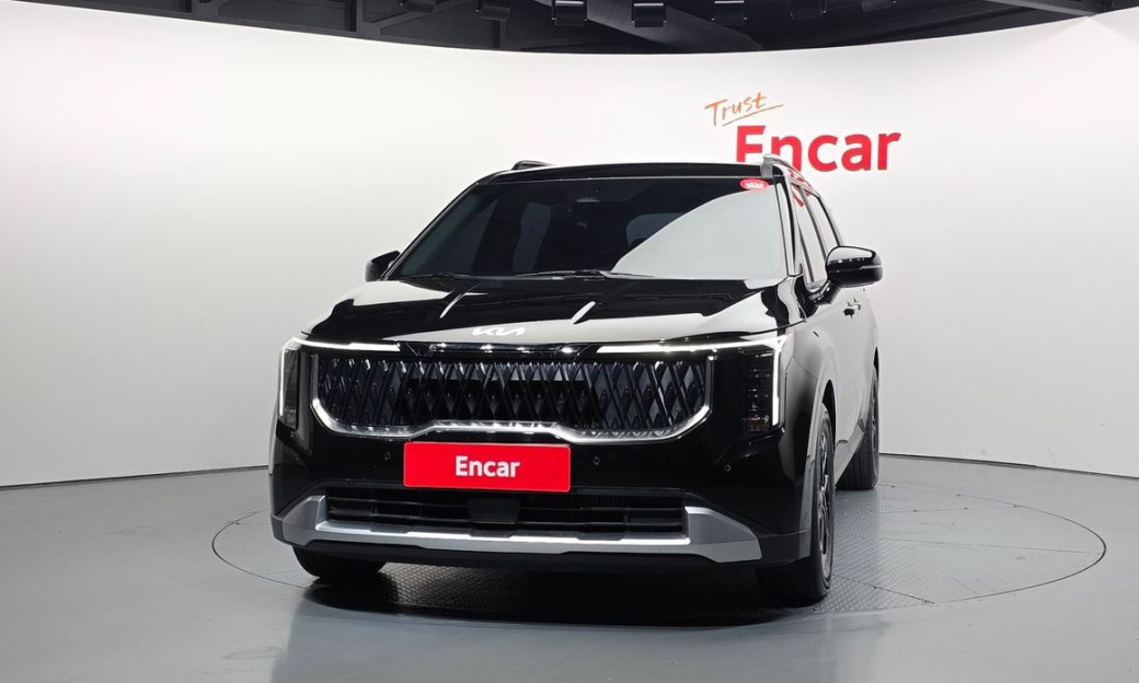Kia Carnival 9-Seater Prestige, 2025