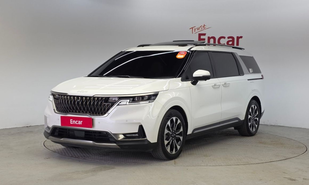 Kia Carnival 9-Seater Signature, 2023