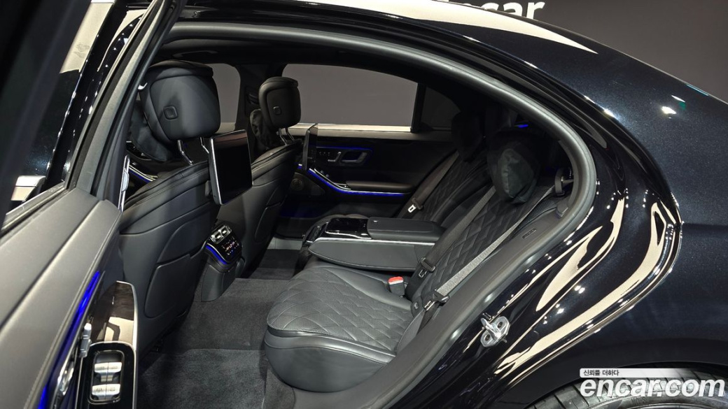 Mercedes-Benz S-Class S500L 4MATIC, 2024