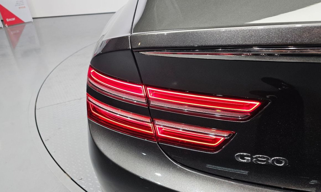 Genesis G80 Gasoline 2.5 Turbo AWD, 2022