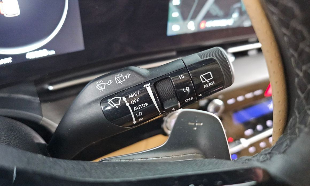 Kia Carnival 9-Seater Noblesse, 2023
