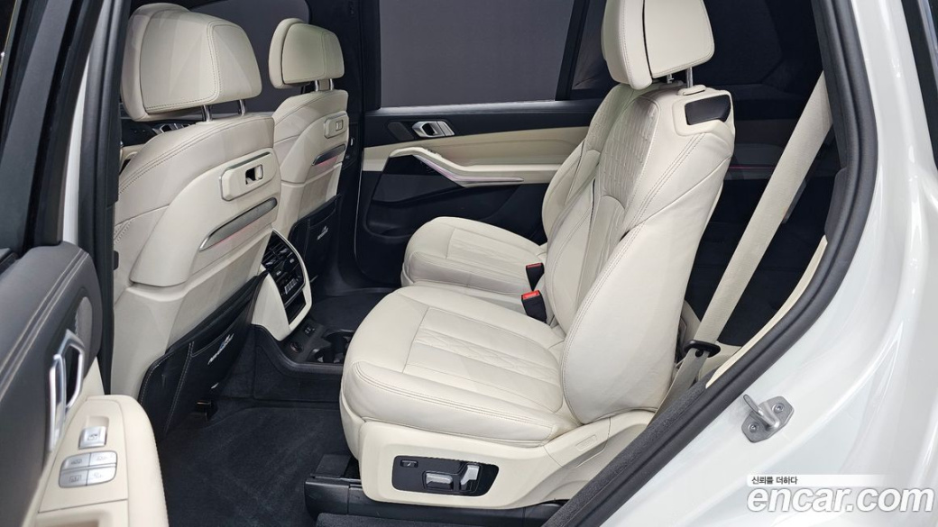 BMW X7 xDrive 40i M Sport 6STR, 2024