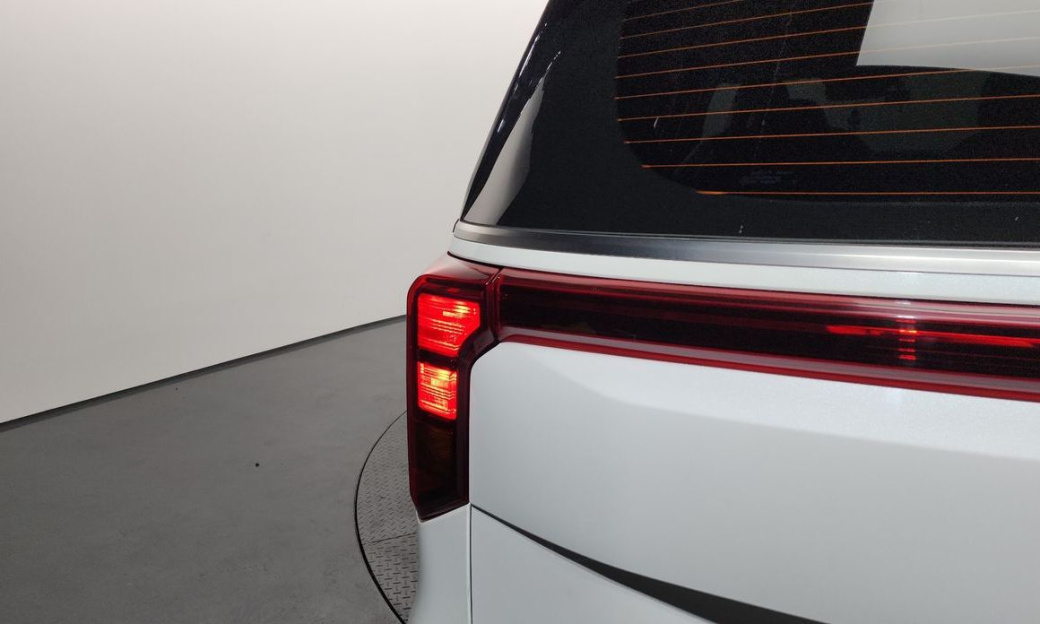 Kia Carnival 9-Seater Noblesse, 2024