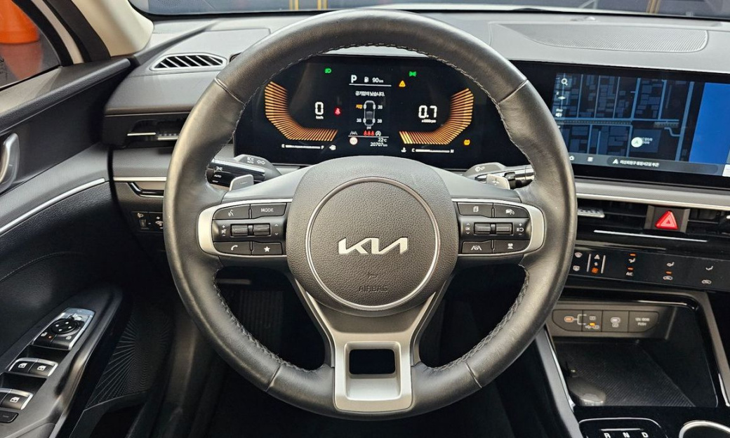 Kia K5 2.0, 2024