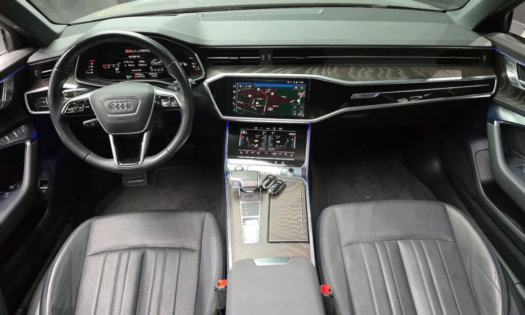 Audi A6 40 TDI Premium, 2021
