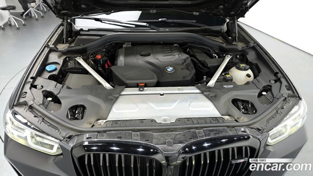 BMW X4 xDrive20i xLine, 2022