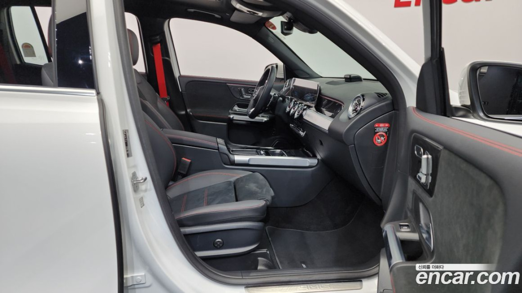 Mercedes-Benz GLB-Class AMG GLB35 4MATIC, 2025