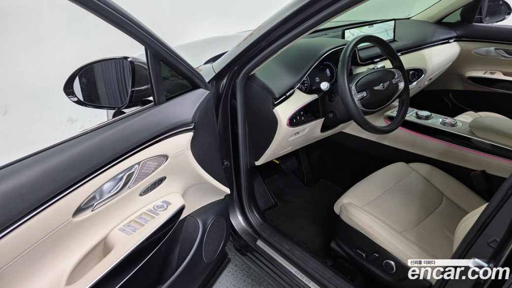 Genesis GV70 2.5T Gasoline 2WD, 2024