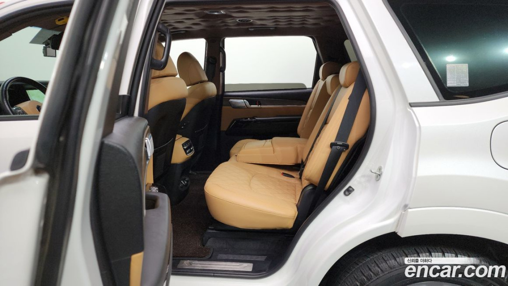 Kia Mohave Diesel 3.0 4WD 7-Seater, 2021