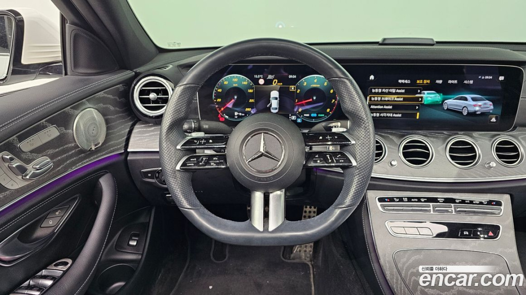 Mercedes-Benz E-Class E350 4MATIC AMG Line, 2022