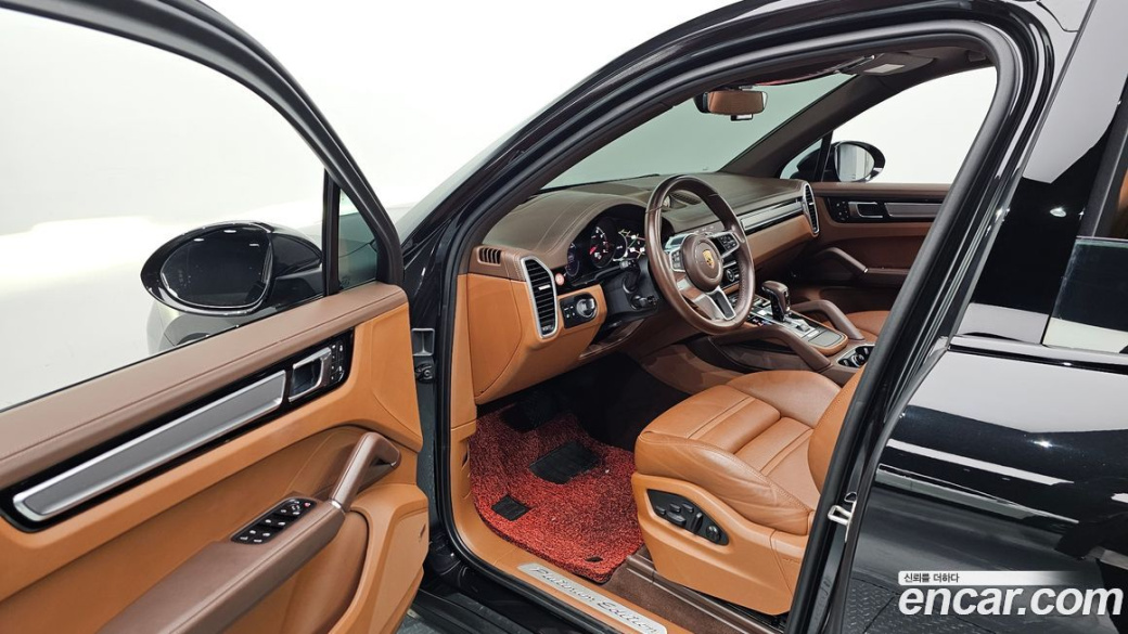 Porsche Cayenne 3.0 PLATINUM EDITION, 2023