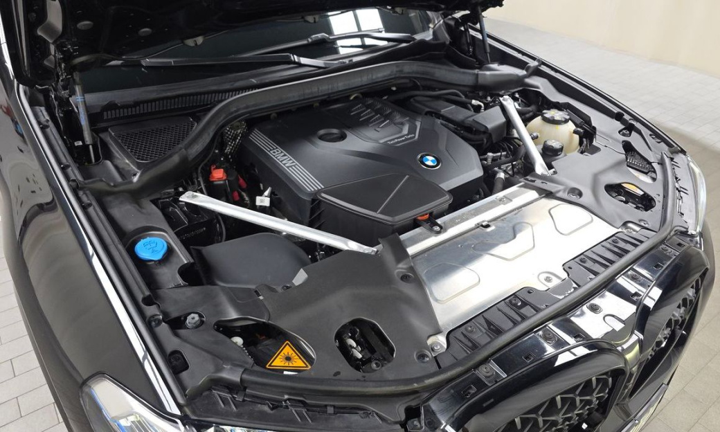 BMW X4 xDrive20i M Sports Pro, 2024