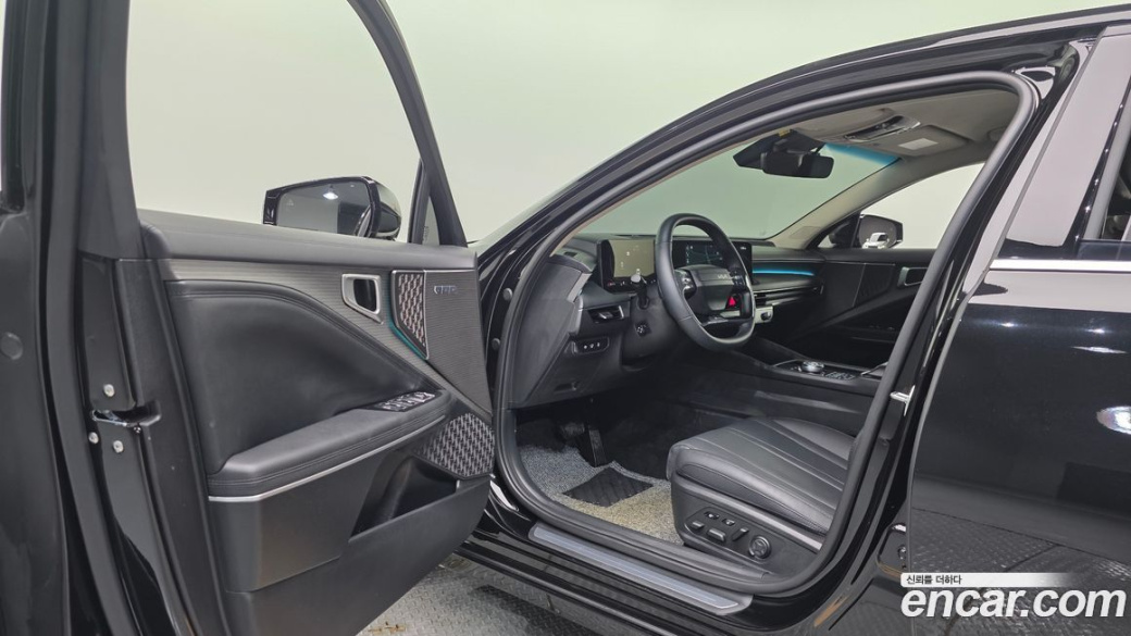 Kia K8 2.5 Gasoline 2WD, 2025