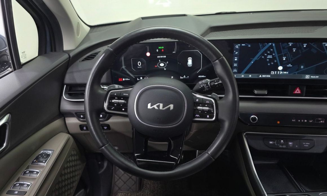 Kia Carnival 9-Seater Noblesse, 2025