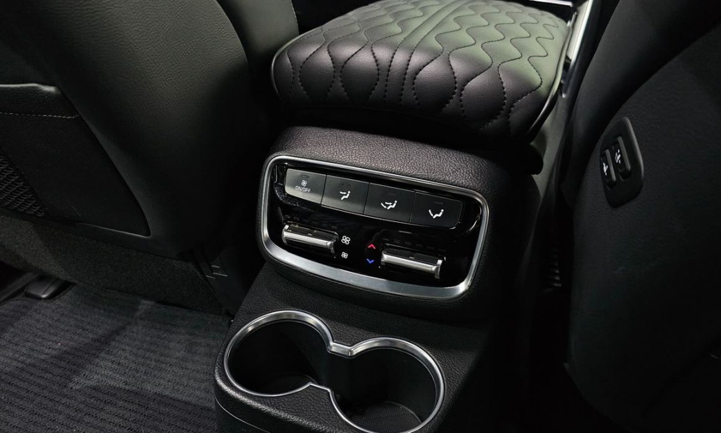 Kia Mohave Diesel 3.0 4WD 6-Seater, 2024