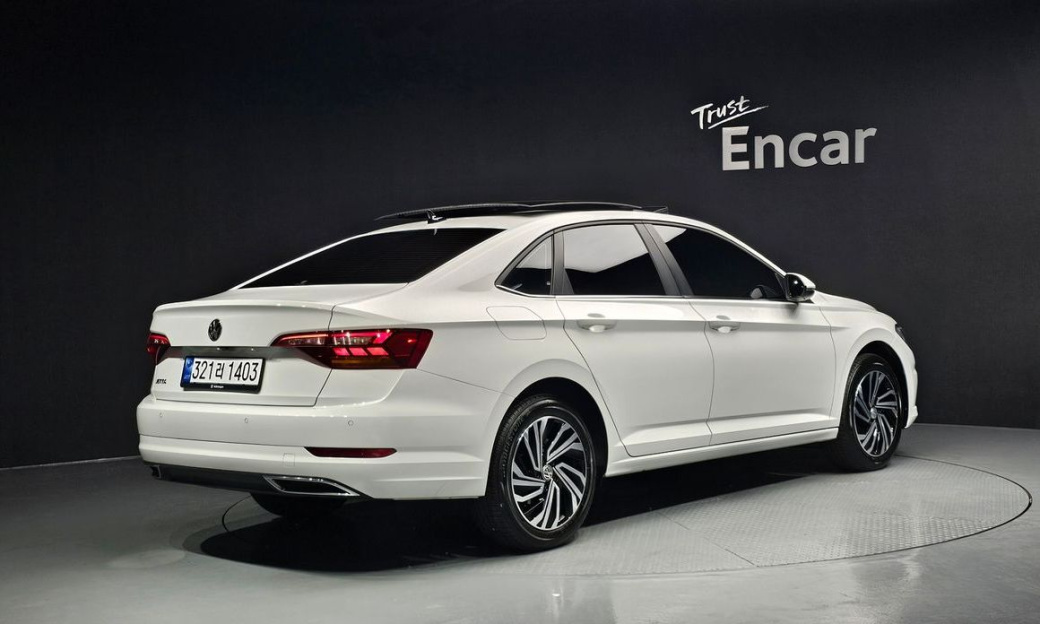 Volkswagen Jetta 1.4 TSI Prestige, 2021