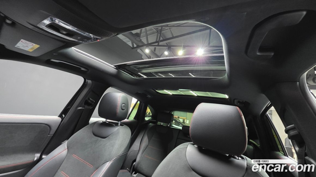Mercedes-Benz GLA-Class GLA250 4MATIC, 2023