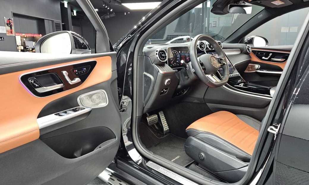 Mercedes-Benz GLC-Class GLC300 4MATIC Coupe, 2024