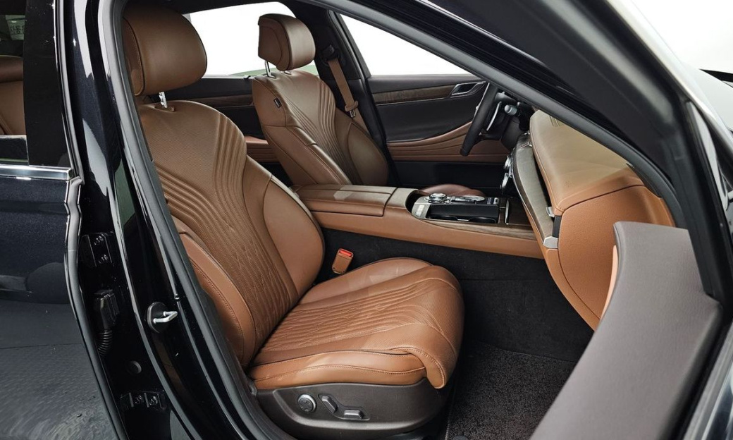 Genesis G80 Gasoline 2.5 Turbo AWD, 2022