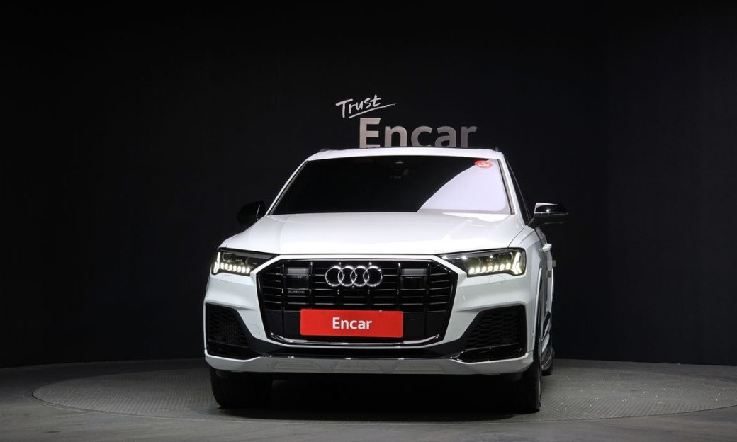 Audi Q7 55 TFSI Quattro Premium, 2023