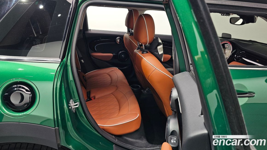 Mini Cooper 5Door Classic, 2024