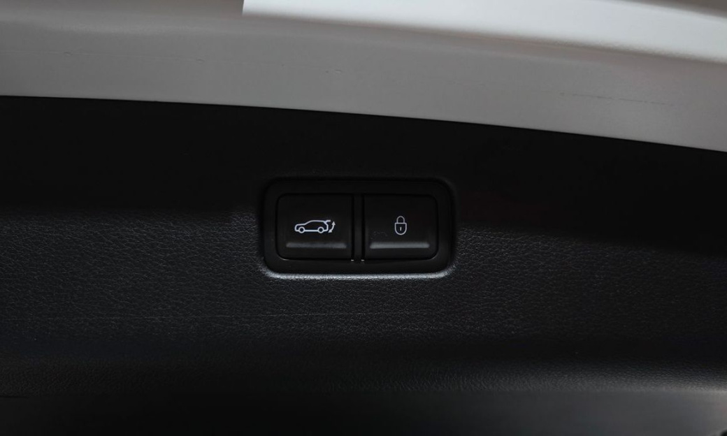 Genesis GV70 2.5T Gasoline 2WD, 2025