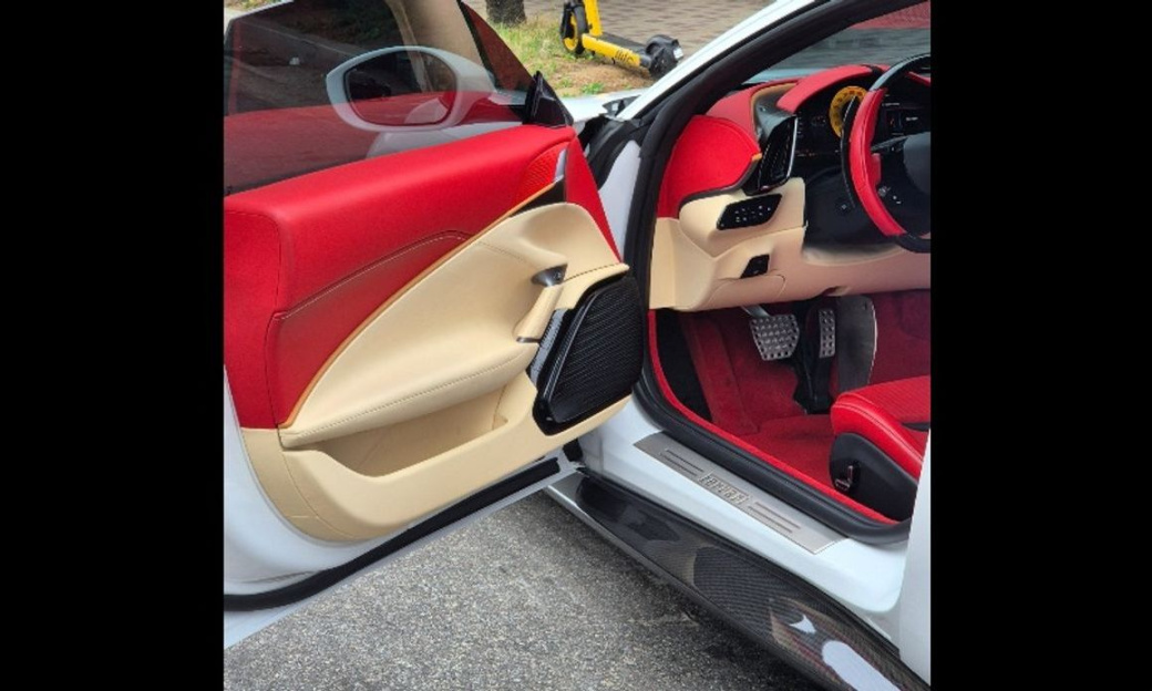 Ferrari Roma 3.9, 2022