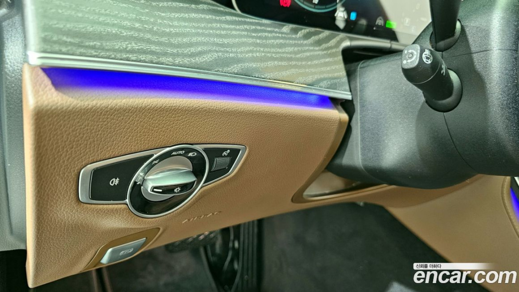 Mercedes-Benz E-Class E350 4MATIC Avantgarde, 2022