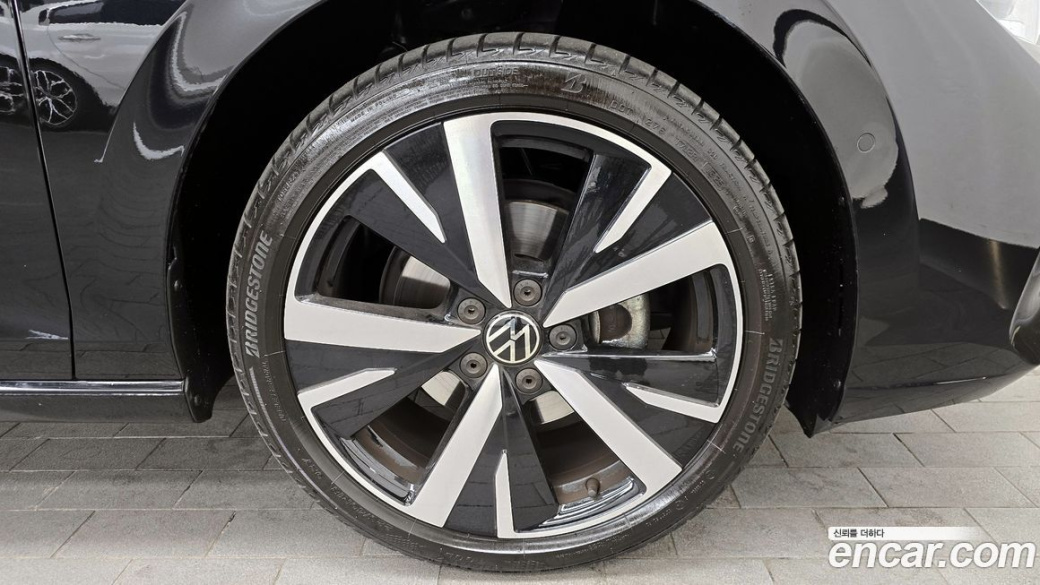Volkswagen Golf 2.0 TDI Prestige, 2025