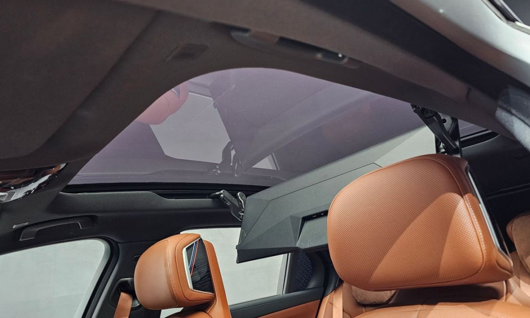 BMW 7-Series 740i xDrive M Sport, 2025