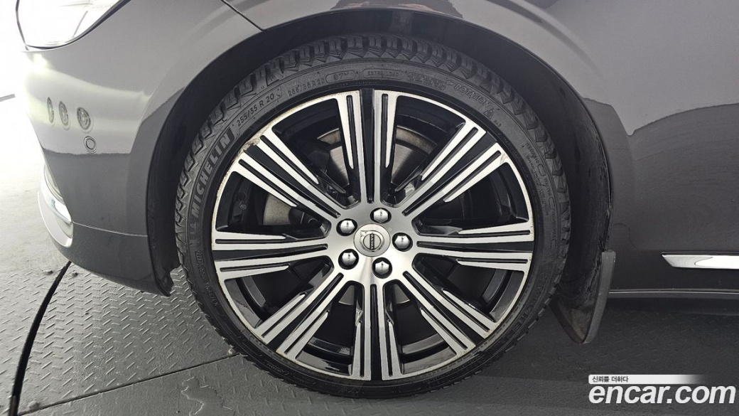 Volvo S90 B6 AWD Inscription, 2022